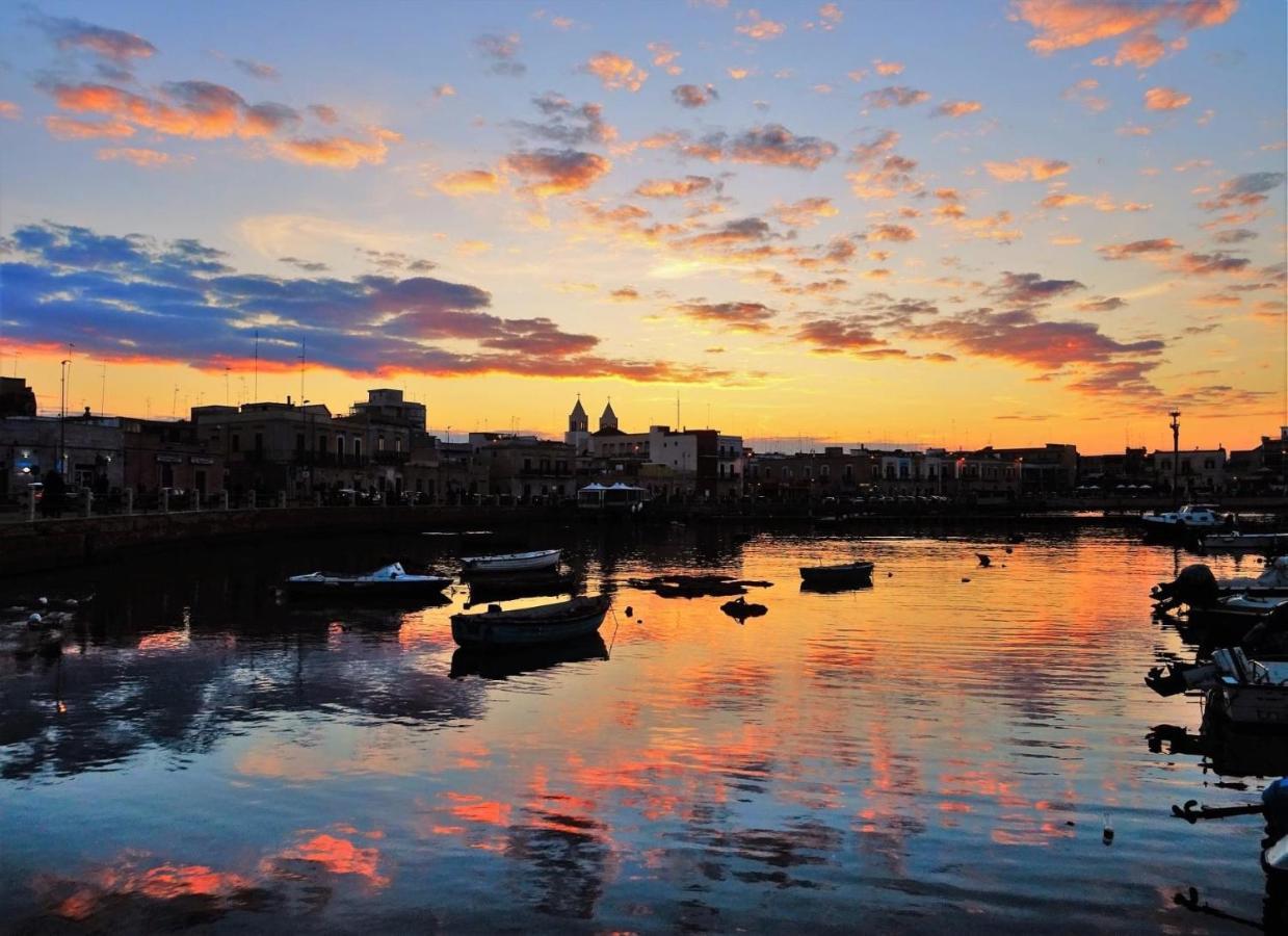 Amare Relais Home Bari Bagian luar foto
